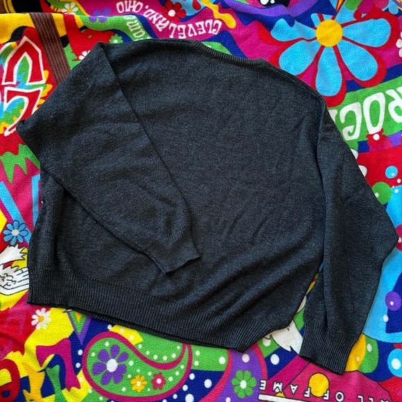 Consensus men’s gray sweater XL - Picture 7 of 9